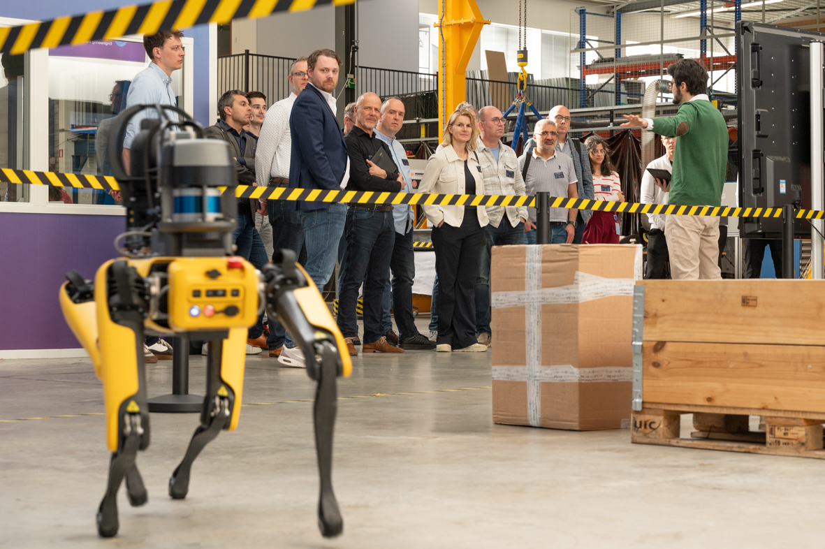 260312_Event_SAMXL-252